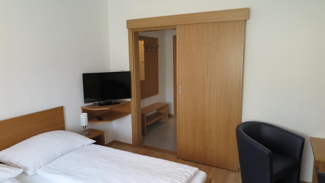 Gaestehaus Andreas Kroiss Illmitz Quarto foto